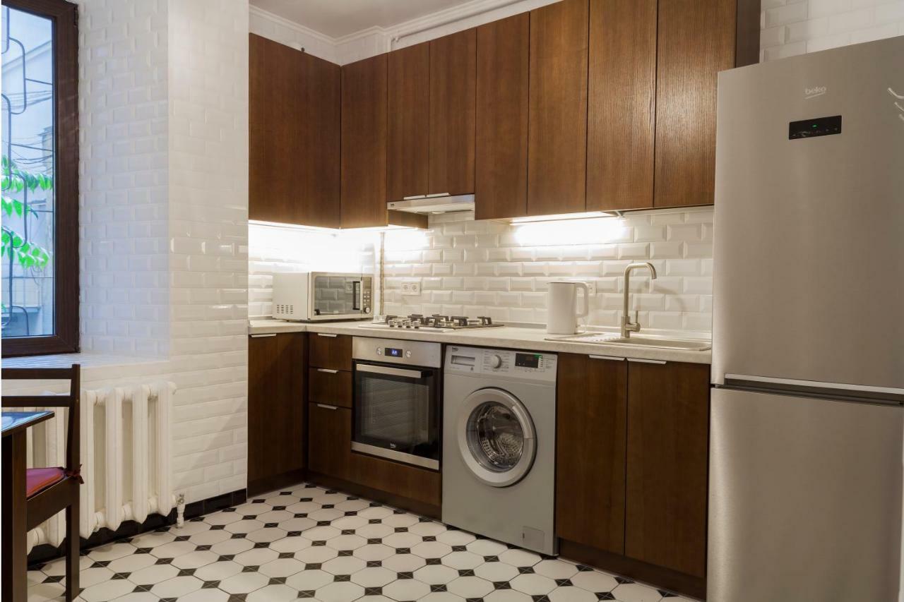 Apartment Vechnye Tsennosti Odessa Exterior foto