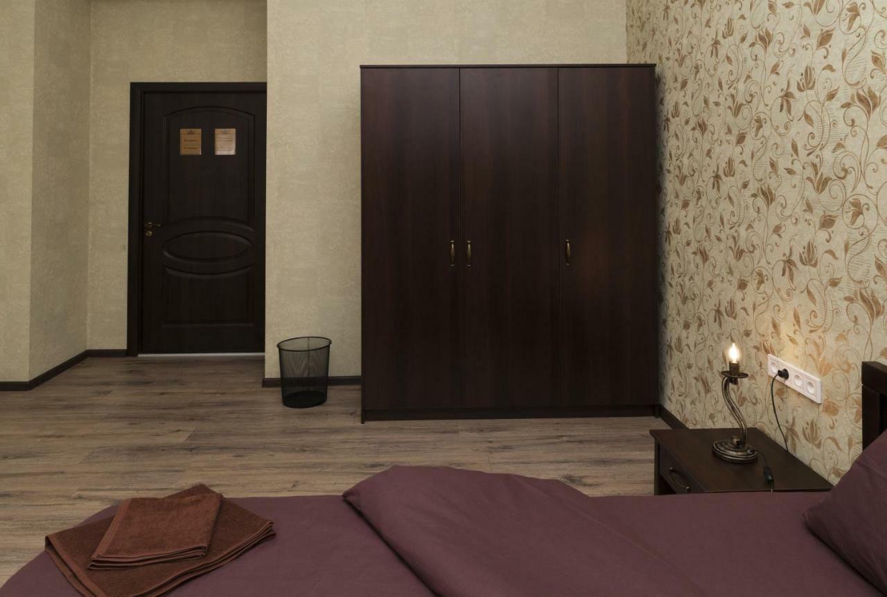 Apartment Vechnye Tsennosti Odessa Exterior foto